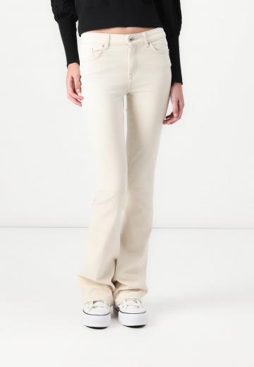 Клешеные джинсы