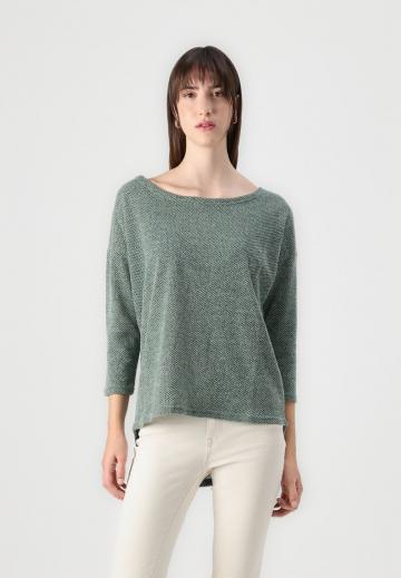 Пуловер с рукавом три четверти