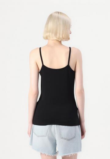 Топ на бретельках