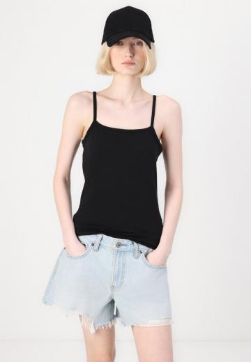 Топ на бретельках