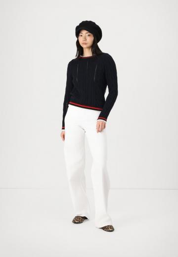 Свободные джинсы