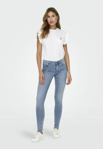 Узкие джинсы