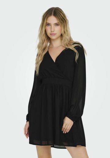 Короткое платье