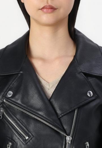 Байкерская куртка