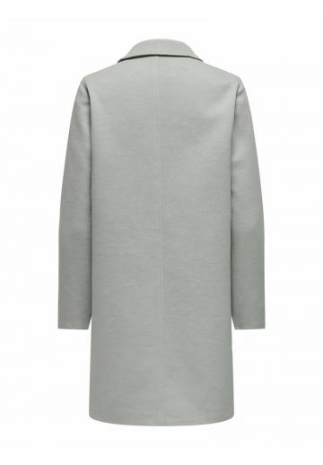 Короткое пальто