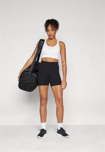 Спортивный бюстгальтер