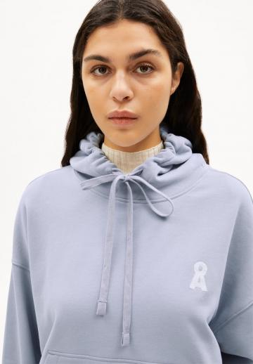 Пуловер с капюшоном