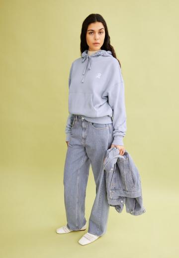 Пуловер с капюшоном