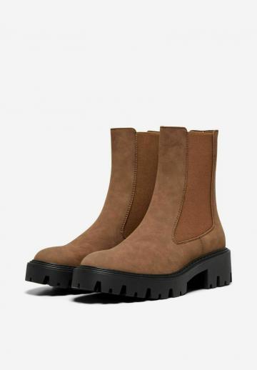 Ботинки челси