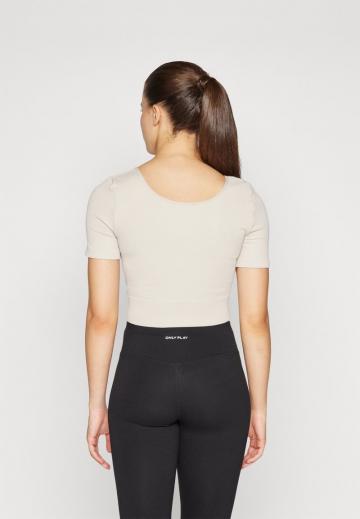 Спортивная майка