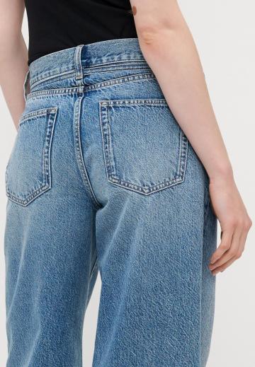 Прямые джинсы