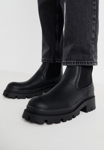 Полусапожки на платформе