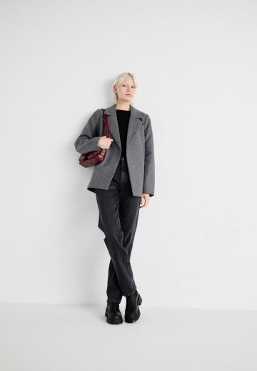 Полусапожки на платформе