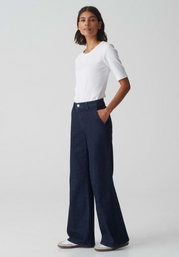 Клешеные джинсы