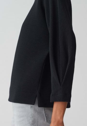 Пуловер с рукавом три четверти