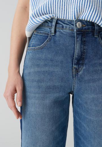 Свободные джинсы