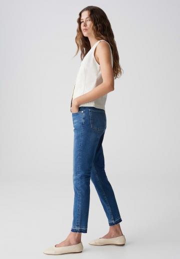 Короткие джинсы