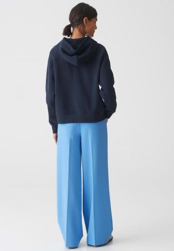 Пуловер с капюшоном