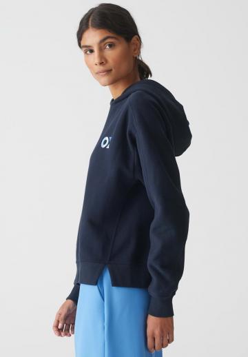 Пуловер с капюшоном