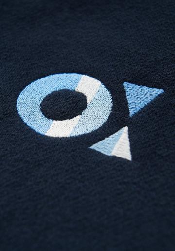 Пуловер с капюшоном