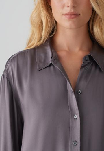 Атласная блузка