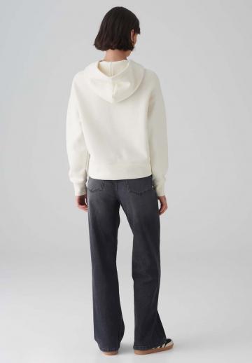 Пуловер с капюшоном