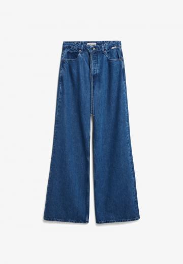 Свободные джинсы