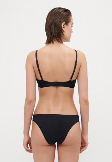 Бюстгальтер без косточек