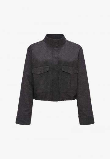 Блейзер с накладными карманами