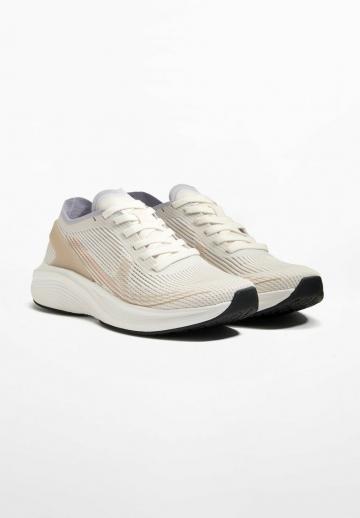 Беговые кроссовки