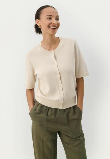 Вязаная кофта