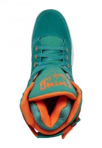 Высокие кеды