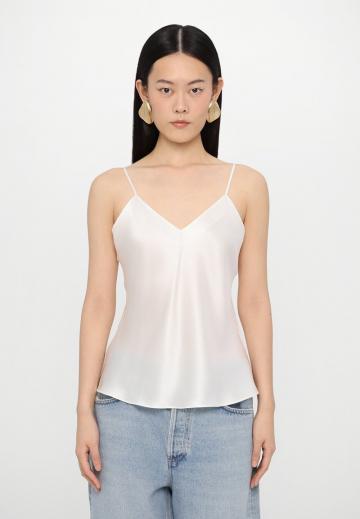 Топ на бретельках