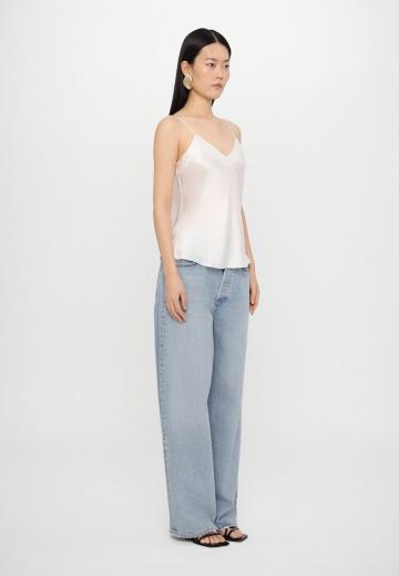 Топ на бретельках