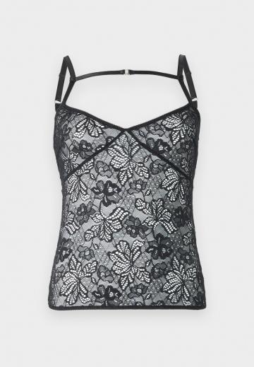 Топ на бретельках