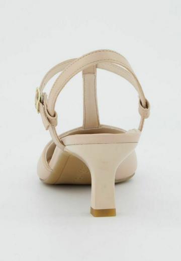 Туфли с ремешком