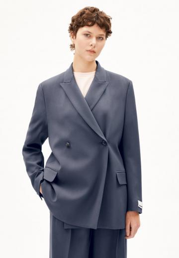 Длинный блейзер