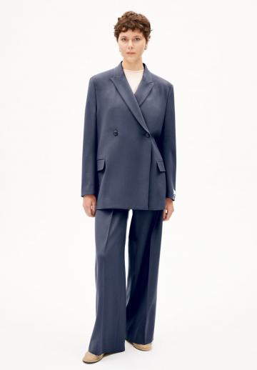 Длинный блейзер