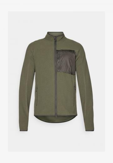 Флисовая куртка