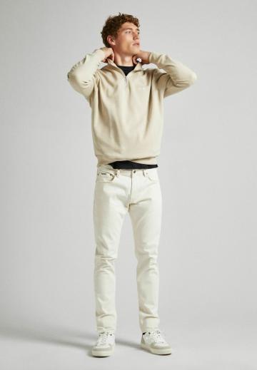 Узкие джинсы