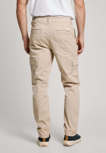 Брюки с накладными карманами
