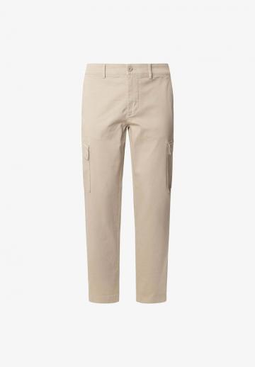 Брюки с накладными карманами