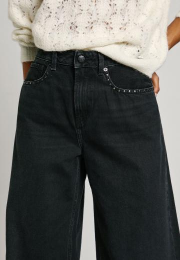 Свободные джинсы