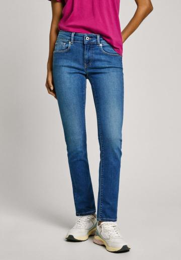 Узкие джинсы