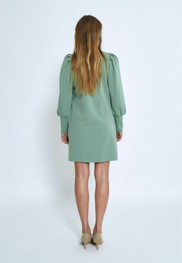 Короткое платье