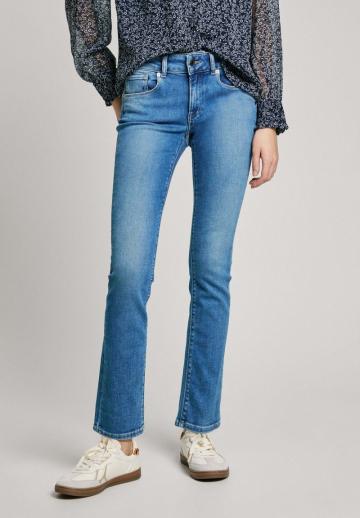 Узкие джинсы