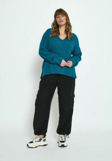 Длинный пуловер