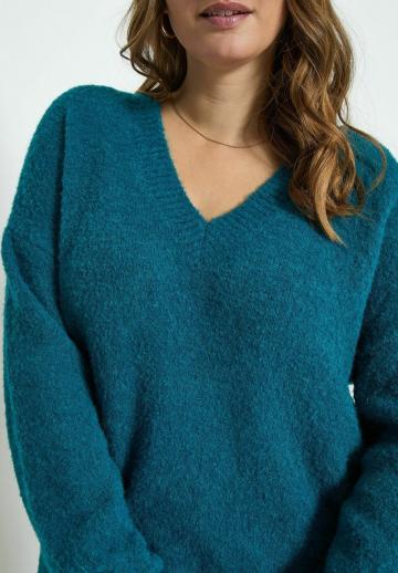 Длинный пуловер