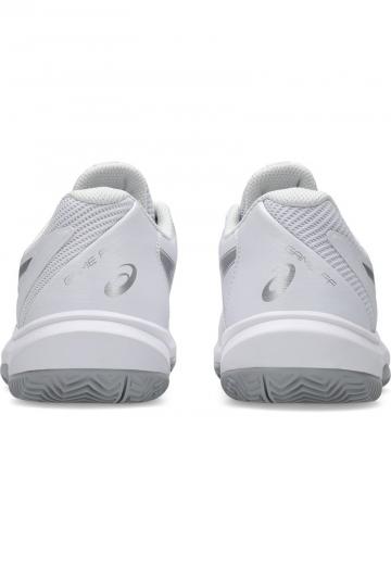 Теннисные кроссовки