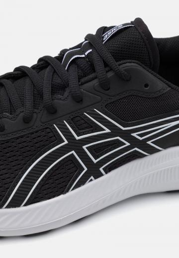 Беговые кроссовки